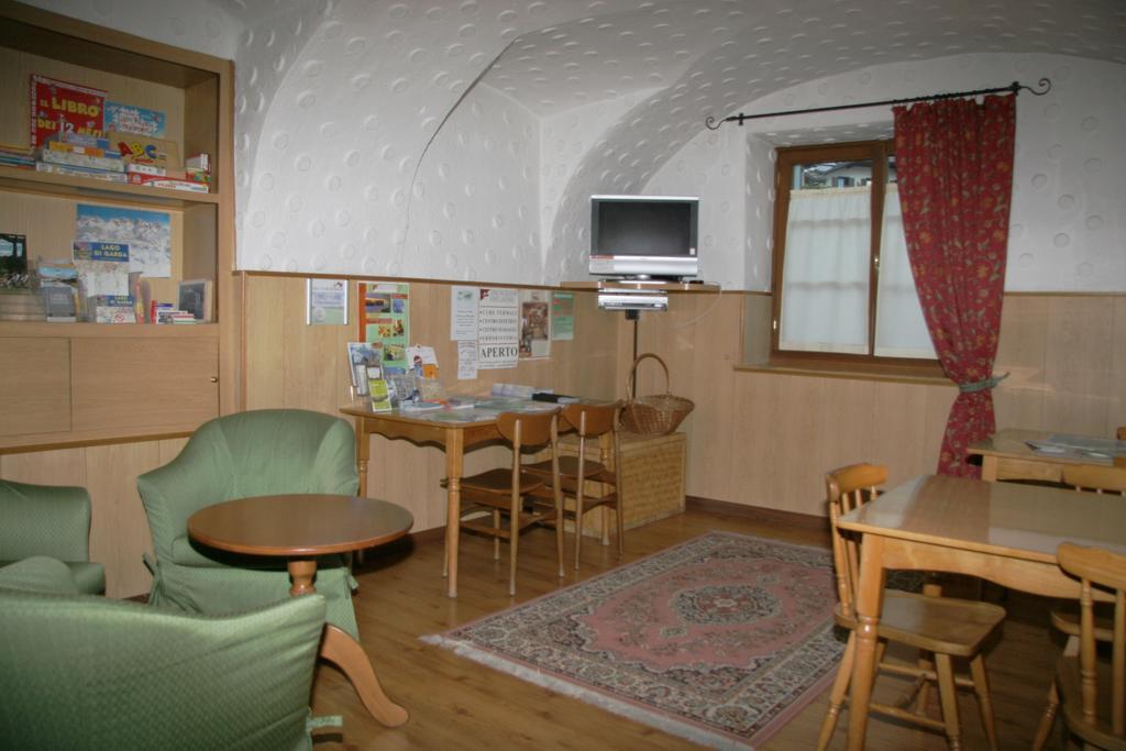 Albergo Garni Cavento Pinzolo Dış mekan fotoğraf